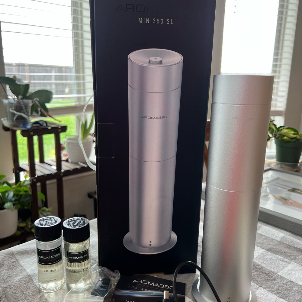 Aroma360 Mini360 SL with fragrance